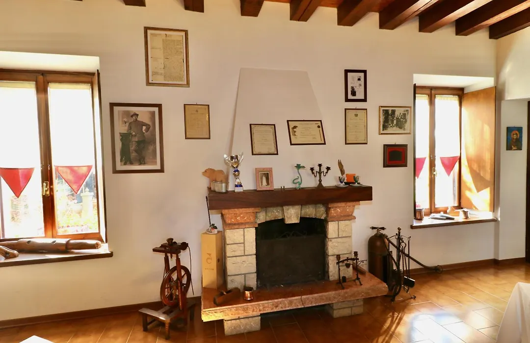 Casa Pellis-1